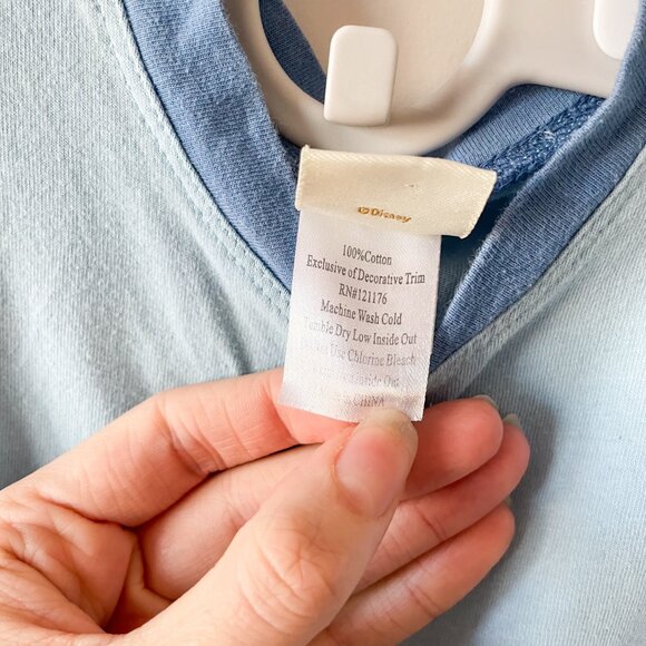 Disney It's A Small World Onesie Set 6 Month - Picture 9 of 10